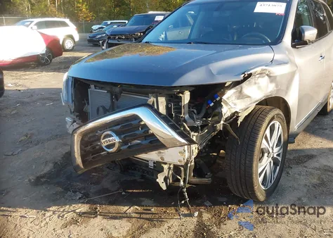 2019 Nissan Pathfinder Platinum z USA, uszkodzony, nr VIN 5N1DR2MN5KC650125